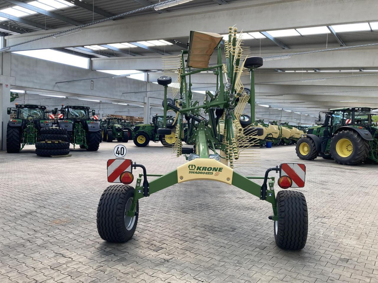 Krone Swadro TS 620 Twin - Obračalnik/ Zgrabljalnik: slika 4 Krone Swadro TS 620 Twin - Obračalnik/ Zgrabljalnik: slika 4