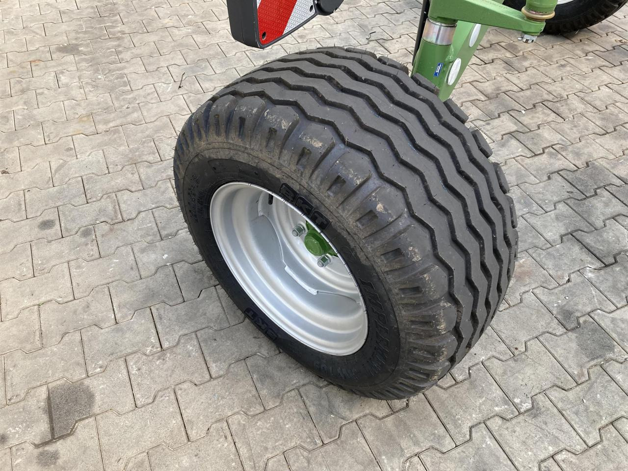 Krone Swadro TS 620 Twin - Obračalnik/ Zgrabljalnik: slika 3 Krone Swadro TS 620 Twin - Obračalnik/ Zgrabljalnik: slika 3