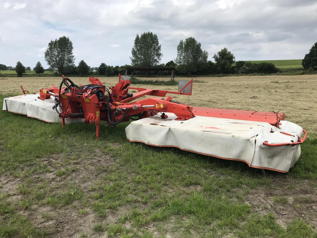 Kuhn FC883 & FC 313F-FF - Kosilnica: slika 1 Kuhn FC883 & FC 313F-FF - Kosilnica: slika 1