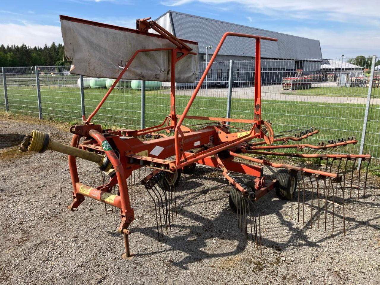 Kuhn GA 4311 GM - Obračalnik/ Zgrabljalnik: slika 1 Kuhn GA 4311 GM - Obračalnik/ Zgrabljalnik: slika 1