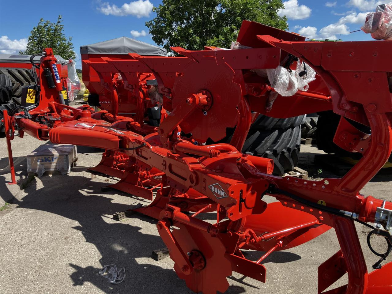 Kuhn Vari-Master L5E - Plug: slika 1 Kuhn Vari-Master L5E - Plug: slika 1