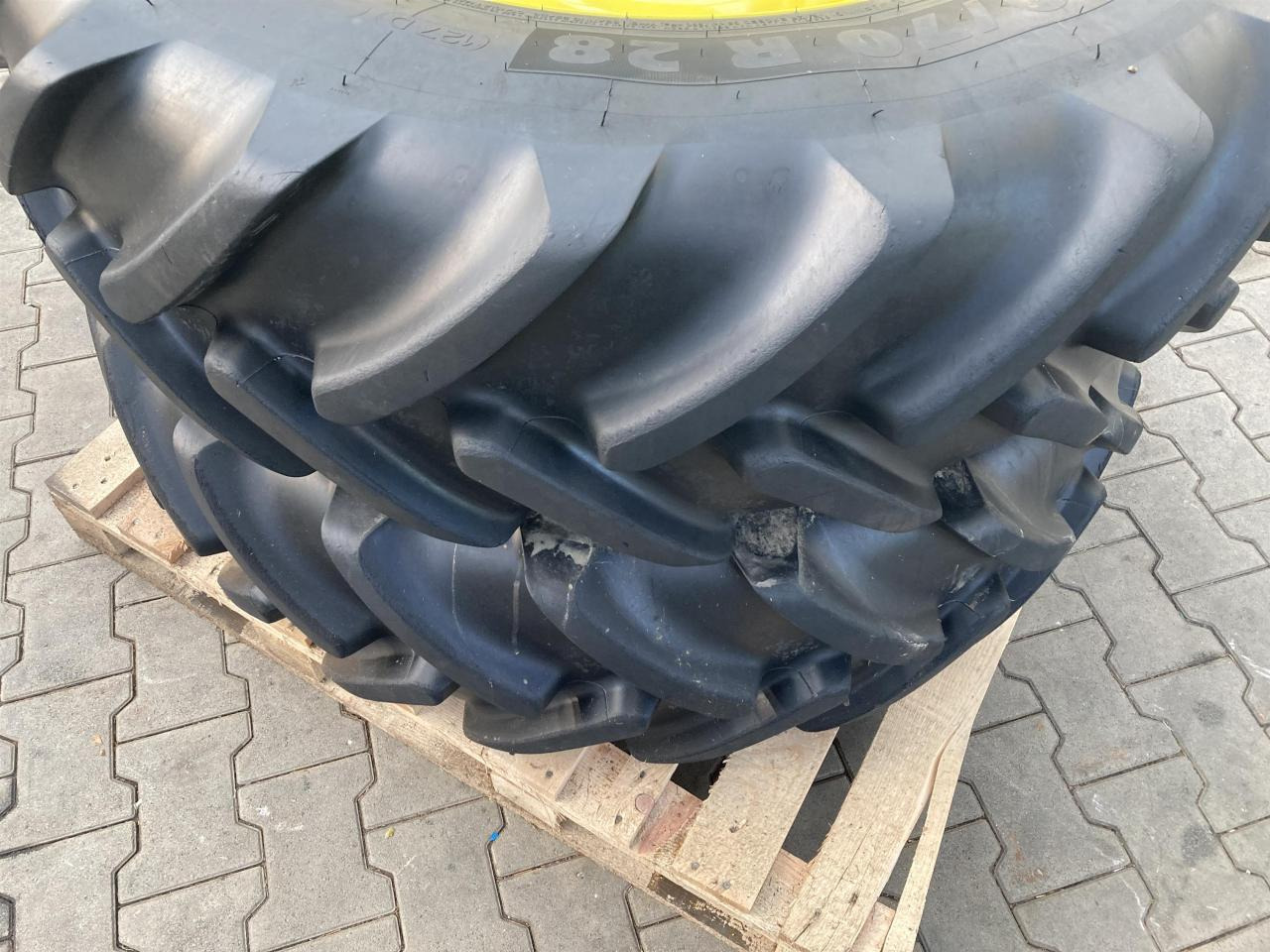 Michelin 380/70R28 - Guma za Kmetijski stroj: slika 3 Michelin 380/70R28 - Guma za Kmetijski stroj: slika 3