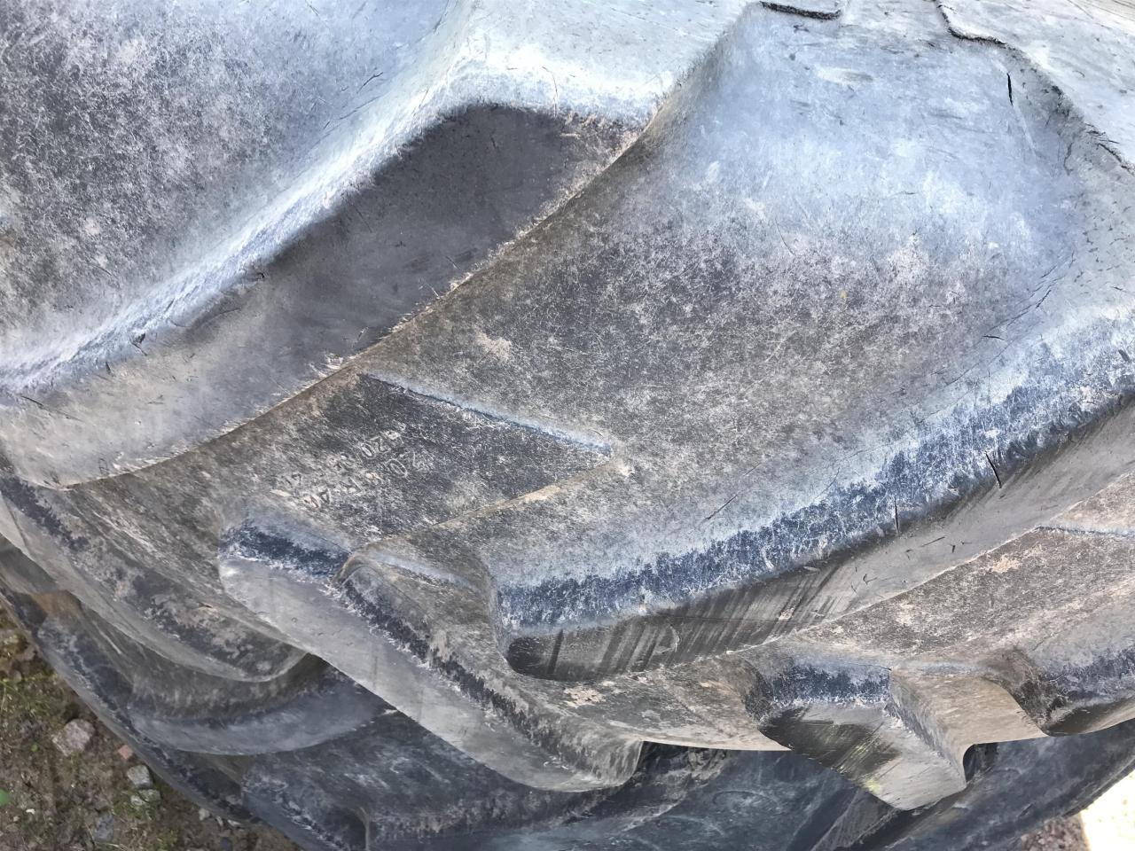 Michelin 520/85R46 - Guma za Kmetijski stroj: slika 4 Michelin 520/85R46 - Guma za Kmetijski stroj: slika 4