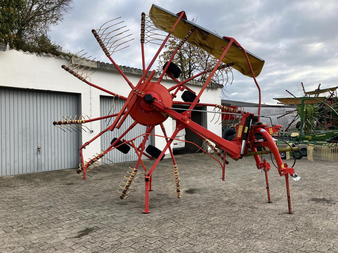 Niemeyer Twin 470 -DH - Obračalnik/ Zgrabljalnik: slika 4 Niemeyer Twin 470 -DH - Obračalnik/ Zgrabljalnik: slika 4