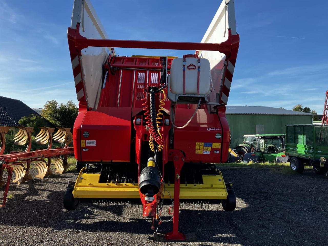 Pöttinger Jumbo 8450 DB - Samo-nakladalni voz: slika 4 Pöttinger Jumbo 8450 DB - Samo-nakladalni voz: slika 4