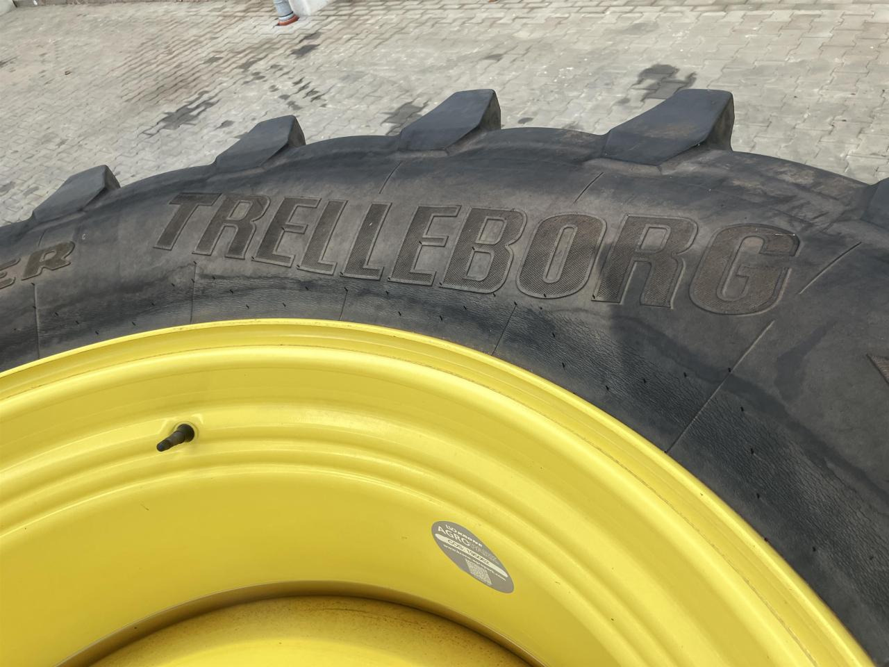 Trelleborg 710/70R42 - Guma za Kmetijski stroj: slika 4 Trelleborg 710/70R42 - Guma za Kmetijski stroj: slika 4