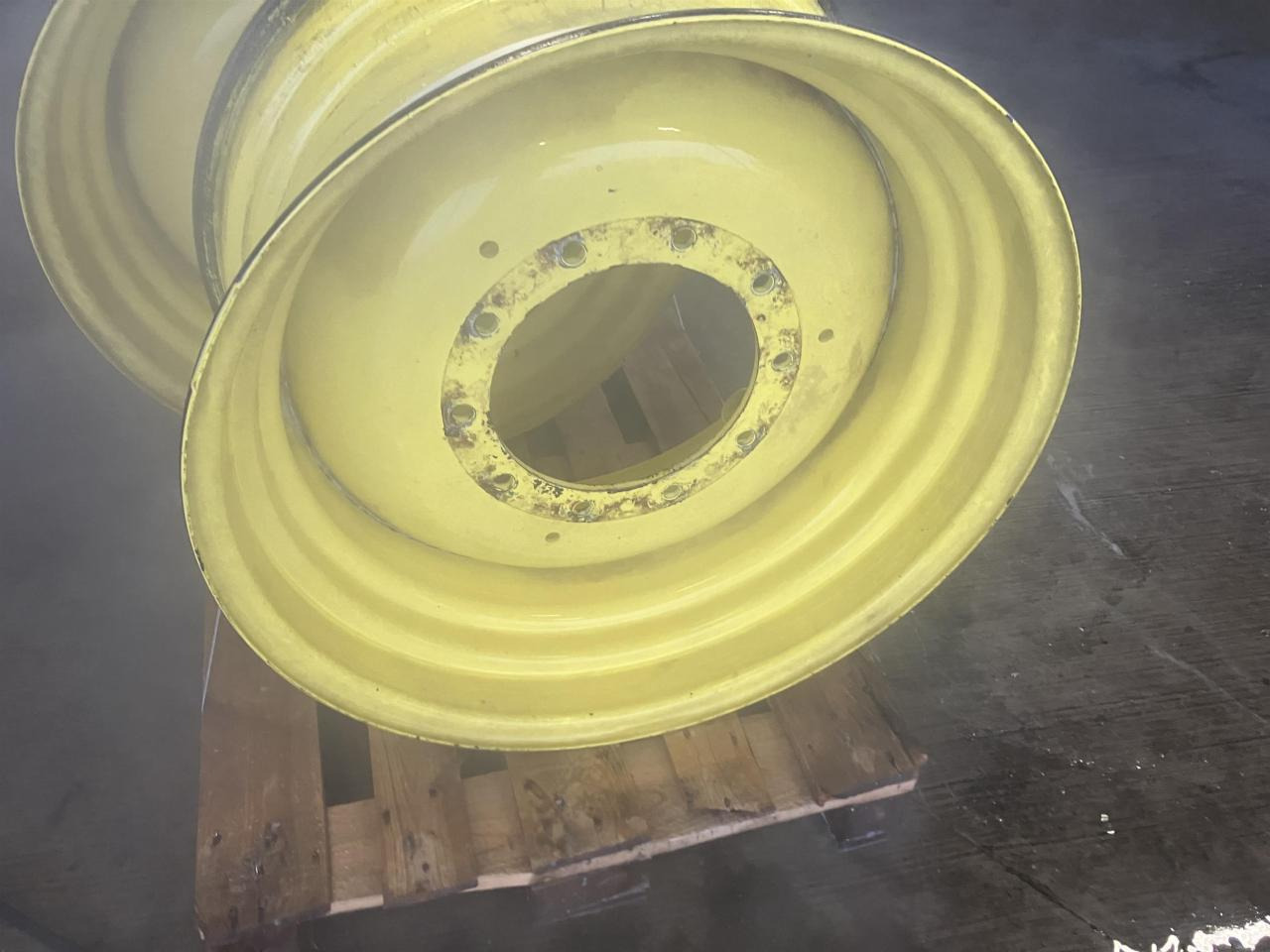 / UNBEKANNT 16x30 - Platišče za Kmetijski stroj: slika 2 / UNBEKANNT 16x30 - Platišče za Kmetijski stroj: slika 2