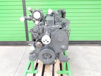 Komatsu SAA6D102E-20K-01-31501 Komatsu WA320-5 / PC240-7 - Motor za Kolesni nakladalec: slika 4 Komatsu SAA6D102E-20K-01-31501 Komatsu WA320-5 / PC240-7 - Motor za Kolesni nakladalec: slika 4