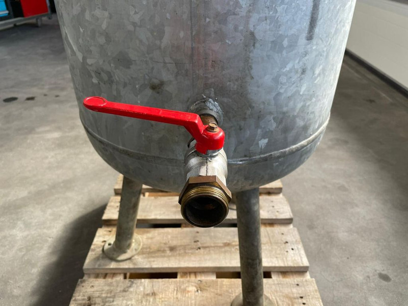 Atlas-Copco 250 liter 11 Bar Luchtketel Gegalvaniseerd Air Tank Verticaal - Zračni kompresor: slika 5 Atlas-Copco 250 liter 11 Bar Luchtketel Gegalvaniseerd Air Tank Verticaal - Zračni kompresor: slika 5