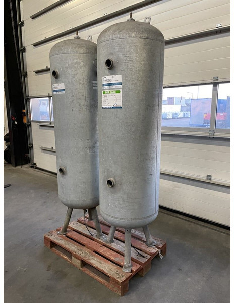 Atlas-Copco 500 Liter Gegalvaniseerde Verticale luchtketel 11 Bar (1 stuks) - Zračni kompresor: slika 3 Atlas-Copco 500 Liter Gegalvaniseerde Verticale luchtketel 11 Bar (1 stuks) - Zračni kompresor: slika 3