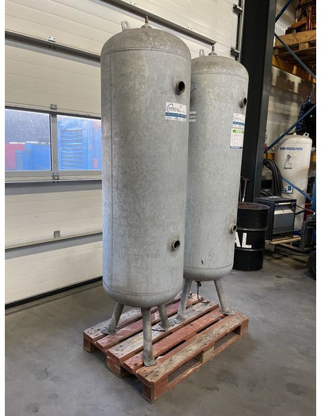 Atlas-Copco 500 Liter Gegalvaniseerde Verticale luchtketel 11 Bar (1 stuks) - Zračni kompresor: slika 1 Atlas-Copco 500 Liter Gegalvaniseerde Verticale luchtketel 11 Bar (1 stuks) - Zračni kompresor: slika 1