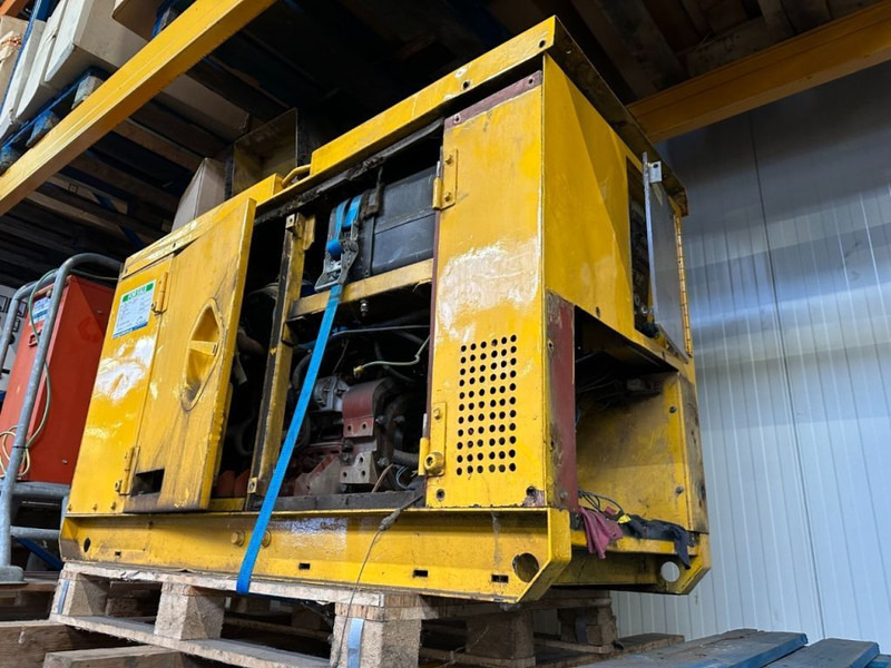 Atlas-Copco QAS 20 Kubota 20 kVA Silent generatorset - Generator: slika 3 Atlas-Copco QAS 20 Kubota 20 kVA Silent generatorset - Generator: slika 3