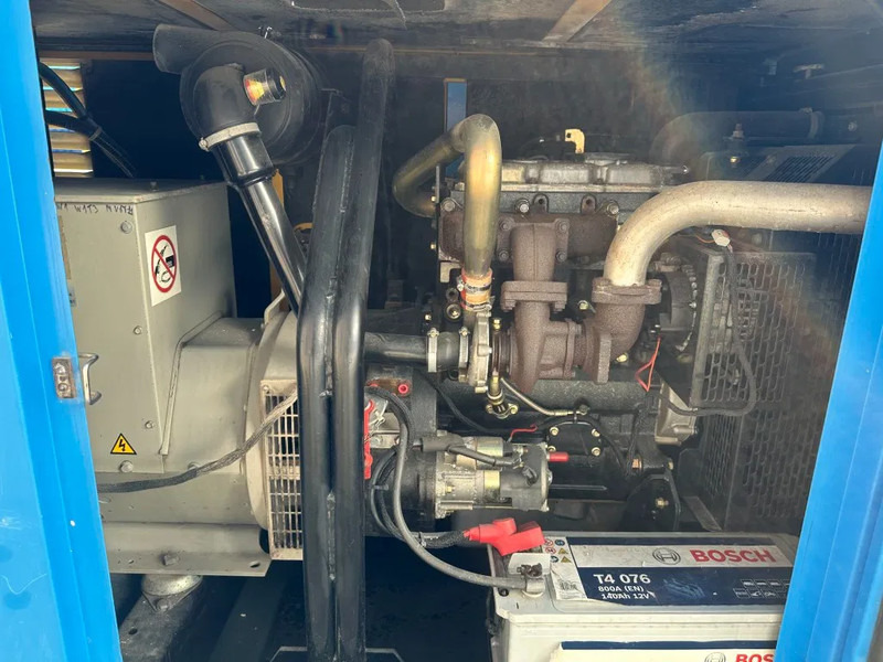 Generator Atlas-Copco QAS 60 Perkins Stamford 60 kVA Silent Rental generatorset: slika 14