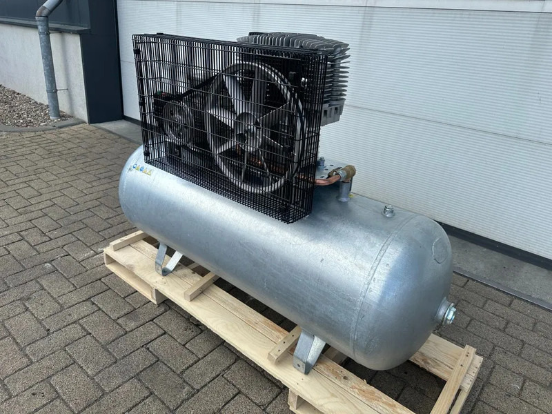 Nov Zračni kompresor Contimac CM 655 / 10 / 270D Galva 4 kW 650 L / min 10 Bar  Zuigercompressor t.b.v Agri Gegalvaniseerd: slika 12