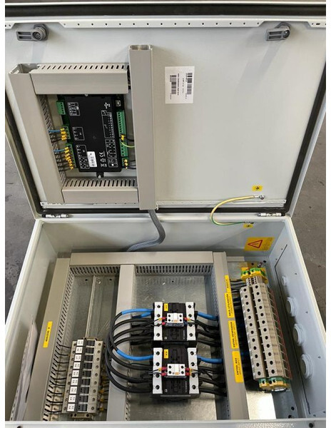 Deap Sea Electronics DSE 100 Ampère ATS Automatische Netovername Paneel nieuw ! - Generator: slika 4 Deap Sea Electronics DSE 100 Ampère ATS Automatische Netovername Paneel nieuw ! - Generator: slika 4