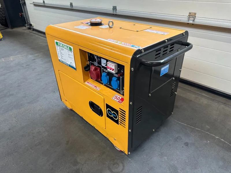 Diesel Diesel Generator UK-9500 5.5 kW 230 en 400 Volt Silent Diesel generator New ! - Generator: slika 2 Diesel Diesel Generator UK-9500 5.5 kW 230 en 400 Volt Silent Diesel generator New ! - Generator: slika 2