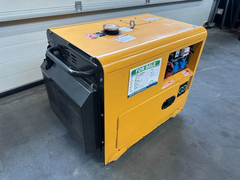 Diesel Diesel Generator UK-9500 5.5 kW 230 en 400 Volt Silent Diesel generator New ! - Generator: slika 4 Diesel Diesel Generator UK-9500 5.5 kW 230 en 400 Volt Silent Diesel generator New ! - Generator: slika 4