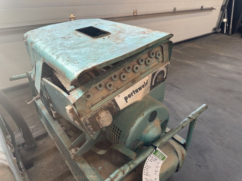 GENERATOR Onan Portaweld 200 Las generator Welding generator 200 Amp Benzine Petrol - Generator: slika 5 GENERATOR Onan Portaweld 200 Las generator Welding generator 200 Amp Benzine Petrol - Generator: slika 5