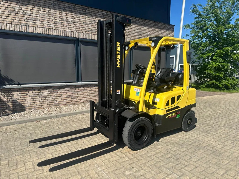 Hyster H2.5FT 2.5 ton Duplex Sideshift LPG Heftruck 2019 - Plinski viličar: slika 2 Hyster H2.5FT 2.5 ton Duplex Sideshift LPG Heftruck 2019 - Plinski viličar: slika 2