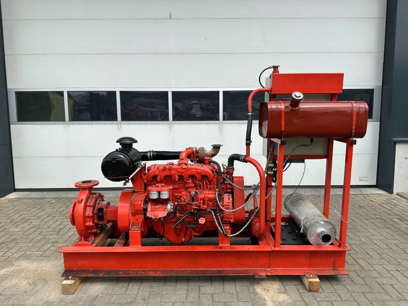 Iveco 8061 SI 25.05 KSB 233 m3 / h 9 Bar Diesel Waterpomp 609 hours ! Fire pump - Črpalka za vodo: slika 1 Iveco 8061 SI 25.05 KSB 233 m3 / h 9 Bar Diesel Waterpomp 609 hours ! Fire pump - Črpalka za vodo: slika 1