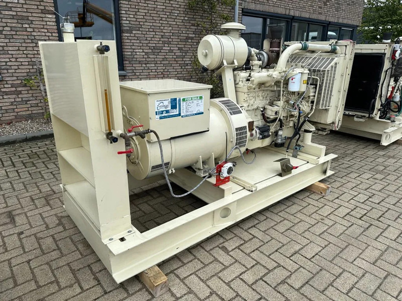 Iveco 8361 SRI 25.06 A550 Leroy Somer 230 kVA generatorset ex Emergency ! 136 hours - Generator: slika 3 Iveco 8361 SRI 25.06 A550 Leroy Somer 230 kVA generatorset ex Emergency ! 136 hours - Generator: slika 3