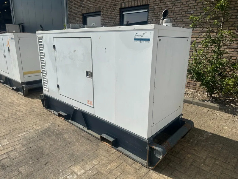 Iveco FPT NEF45 SM1A.A004 Stamford 60 kVA Silent Rental generatorset - Generator: slika 5 Iveco FPT NEF45 SM1A.A004 Stamford 60 kVA Silent Rental generatorset - Generator: slika 5