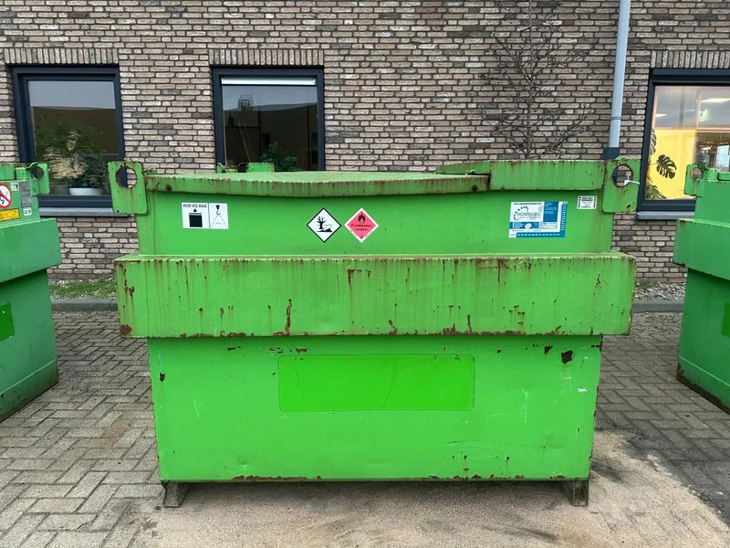Kiwa IBC Steenbergen 2000 liter Dieseltank met handpomp Milieutank - Rezervoar za skladiščenje: slika 1 Kiwa IBC Steenbergen 2000 liter Dieseltank met handpomp Milieutank - Rezervoar za skladiščenje: slika 1