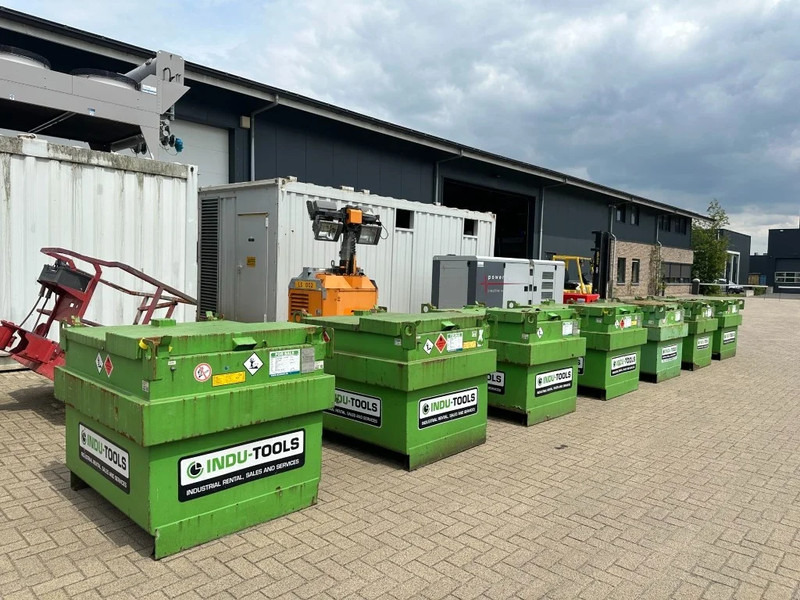 Kiwa IBC Steenbergen 750 liter Dieseltank met handpomp - Rezervoar za skladiščenje: slika 3 Kiwa IBC Steenbergen 750 liter Dieseltank met handpomp - Rezervoar za skladiščenje: slika 3