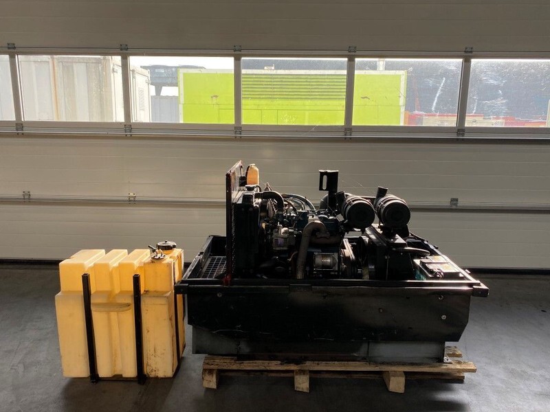 Kubota D1105 Sullair 15.5 kW 7 bar diesel schroefcompressor met nakoeler - Zračni kompresor: slika 1 Kubota D1105 Sullair 15.5 kW 7 bar diesel schroefcompressor met nakoeler - Zračni kompresor: slika 1