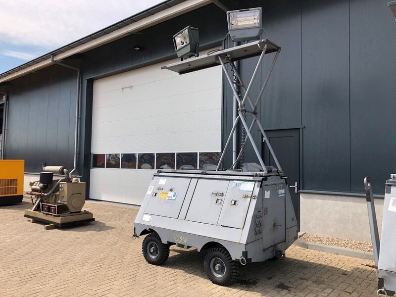 Kubota Kohler Portable Floodlight NF2D Kohler Portable Floodlight NF2D 7 kW light generatorset - Razsvetljevalni stolp: slika 4 Kubota Kohler Portable Floodlight NF2D Kohler Portable Floodlight NF2D 7 kW light generatorset - Razsvetljevalni stolp: slika 4