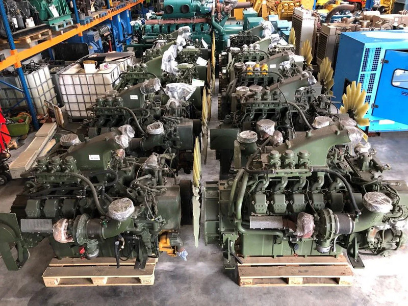 MTU 12V 2000 633 PK 12V 2000 633 PK Diesel Engine - Motor: slika 4 MTU 12V 2000 633 PK 12V 2000 633 PK Diesel Engine - Motor: slika 4