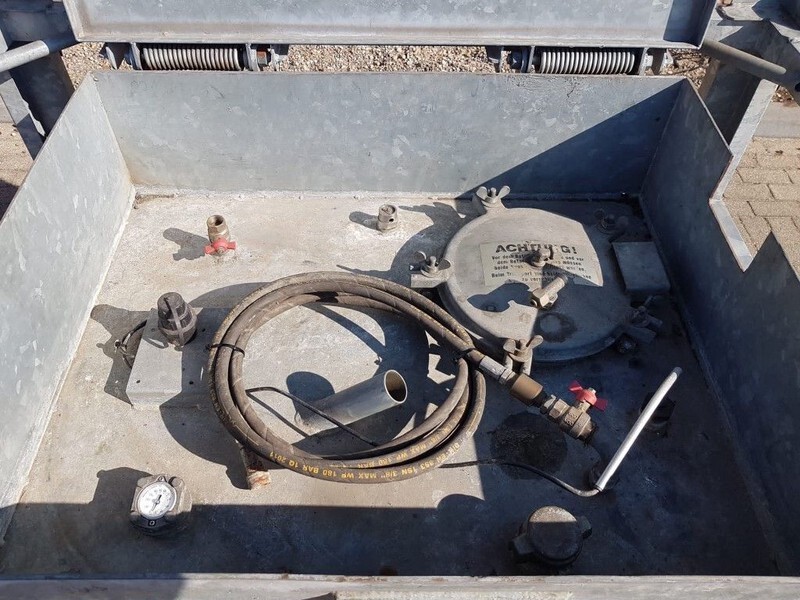 OTTO 1000 liter dieseltank IBC Gegalvaniseerd as New ! - Rezervoar za skladiščenje: slika 5 OTTO 1000 liter dieseltank IBC Gegalvaniseerd as New ! - Rezervoar za skladiščenje: slika 5