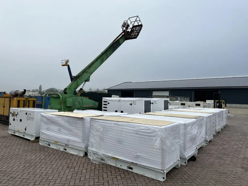 Perkins 1104C-44TAG2 Leroy Somer 110 kVA Silent generatorset LOADSHARING / SYNCHRONISING TO GRID - Generator: slika 2 Perkins 1104C-44TAG2 Leroy Somer 110 kVA Silent generatorset LOADSHARING / SYNCHRONISING TO GRID - Generator: slika 2