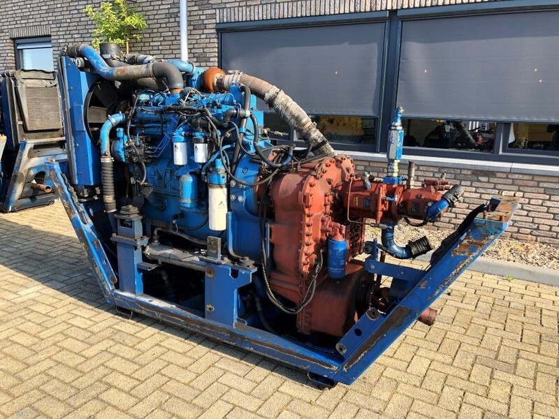Sisu Valmet Diesel 74.234 ETA 181 HP diesel enine with ZF gearbox - Motor: slika 3 Sisu Valmet Diesel 74.234 ETA 181 HP diesel enine with ZF gearbox - Motor: slika 3