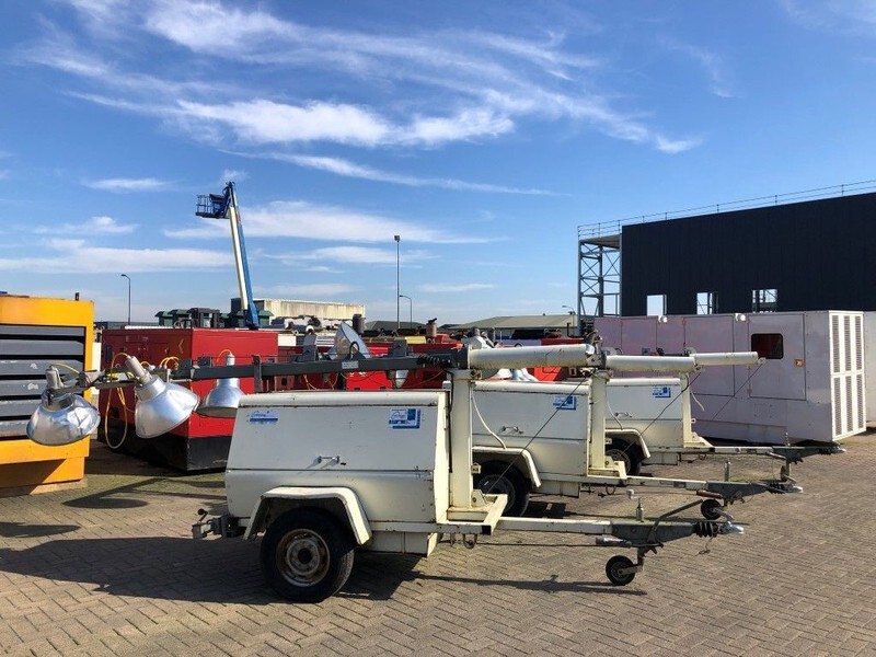 Terex Kubota Leroy Somer 7 kVA lichtmast aggregaat light tower - Razsvetljevalni stolp: slika 2 Terex Kubota Leroy Somer 7 kVA lichtmast aggregaat light tower - Razsvetljevalni stolp: slika 2