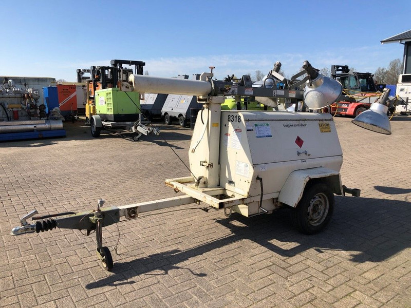 Terex Kubota Leroy Somer 7 kVA lichtmast aggregaat light tower - Razsvetljevalni stolp: slika 2 Terex Kubota Leroy Somer 7 kVA lichtmast aggregaat light tower - Razsvetljevalni stolp: slika 2