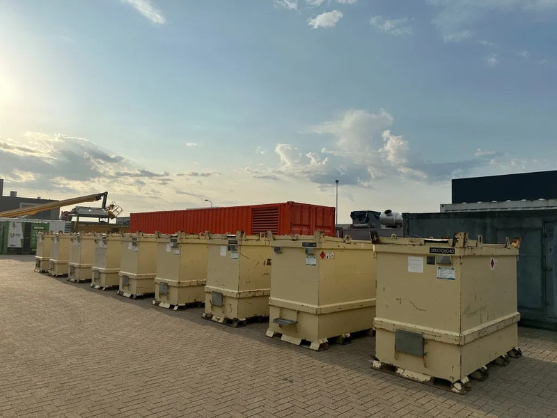 Tolsma Kiwa IBC 3000 liter Dieseltank Milieutank - Rezervoar za skladiščenje: slika 2 Tolsma Kiwa IBC 3000 liter Dieseltank Milieutank - Rezervoar za skladiščenje: slika 2