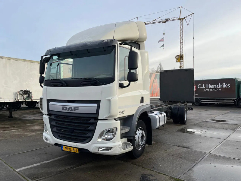 DAF CF 260 CF 260 FA CHASSIS CABINE EURO 6 - Tovornjak-šasija: slika 3 DAF CF 260 CF 260 FA CHASSIS CABINE EURO 6 - Tovornjak-šasija: slika 3