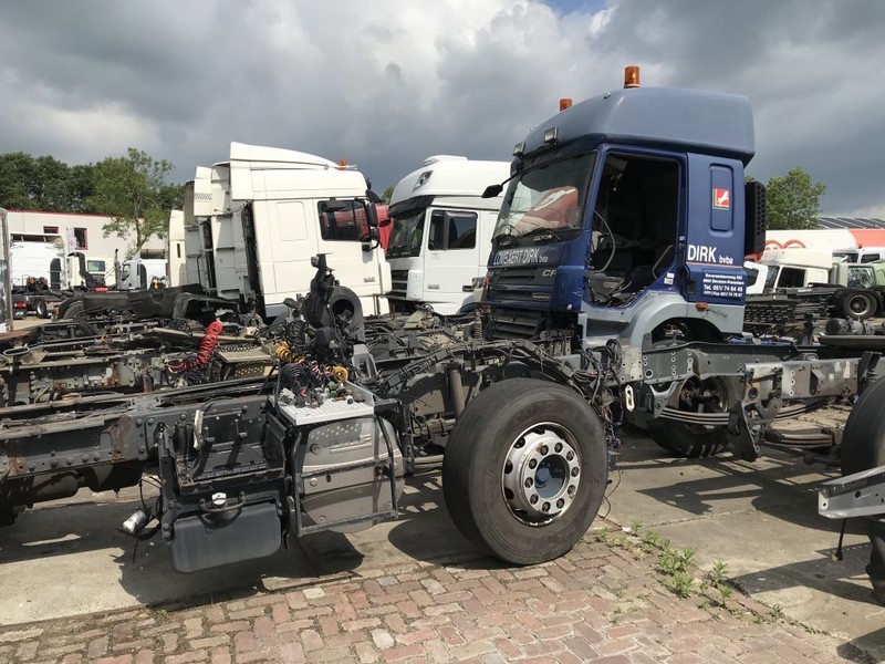 DAF DIVERSEN SLOOPONDERDELEN - Okvir/ Šasija: slika 2 DAF DIVERSEN SLOOPONDERDELEN - Okvir/ Šasija: slika 2