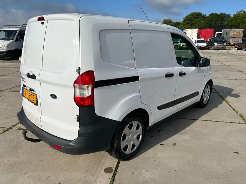 Ford Transit Courier 1.5 EURO 6 - Mali kombi: slika 4 Ford Transit Courier 1.5 EURO 6 - Mali kombi: slika 4