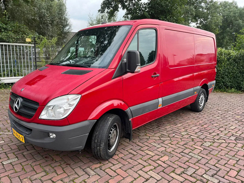 Mercedes-Benz Sprinter 313 CDI L2H1 - Furgon: slika 1 Mercedes-Benz Sprinter 313 CDI L2H1 - Furgon: slika 1