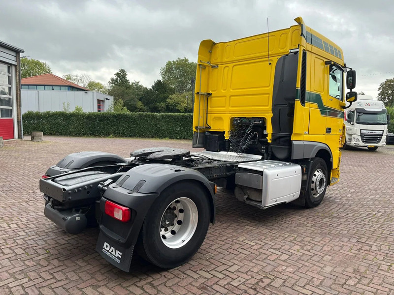 DAF XF 440 FT EURO 6 LUCHTGEVEERDE VOORAS - Vlačilec: slika 4 DAF XF 440 FT EURO 6 LUCHTGEVEERDE VOORAS - Vlačilec: slika 4