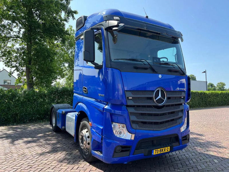 Mercedes-Benz Actros 1940 - Vlačilec: slika 4 Mercedes-Benz Actros 1940 - Vlačilec: slika 4
