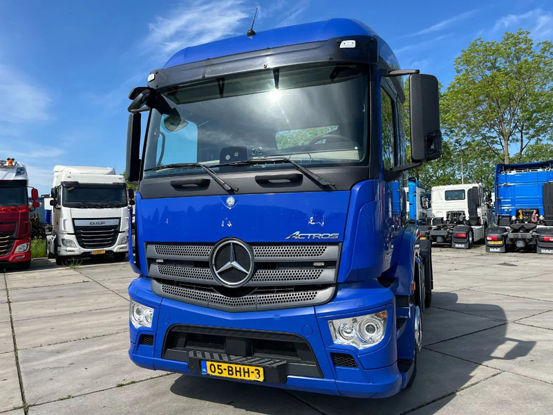 Mercedes-Benz Actros 1940 - Vlačilec: slika 3 Mercedes-Benz Actros 1940 - Vlačilec: slika 3