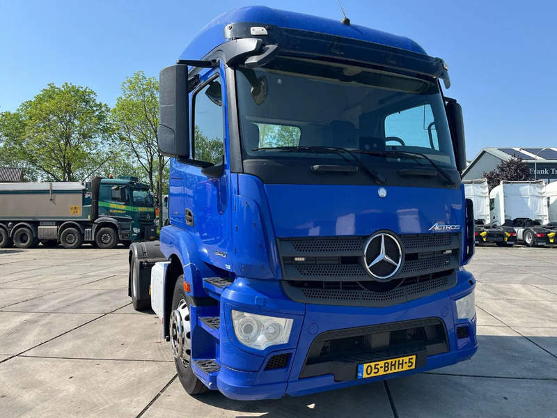 Mercedes-Benz Actros 1940 - Vlačilec: slika 1 Mercedes-Benz Actros 1940 - Vlačilec: slika 1