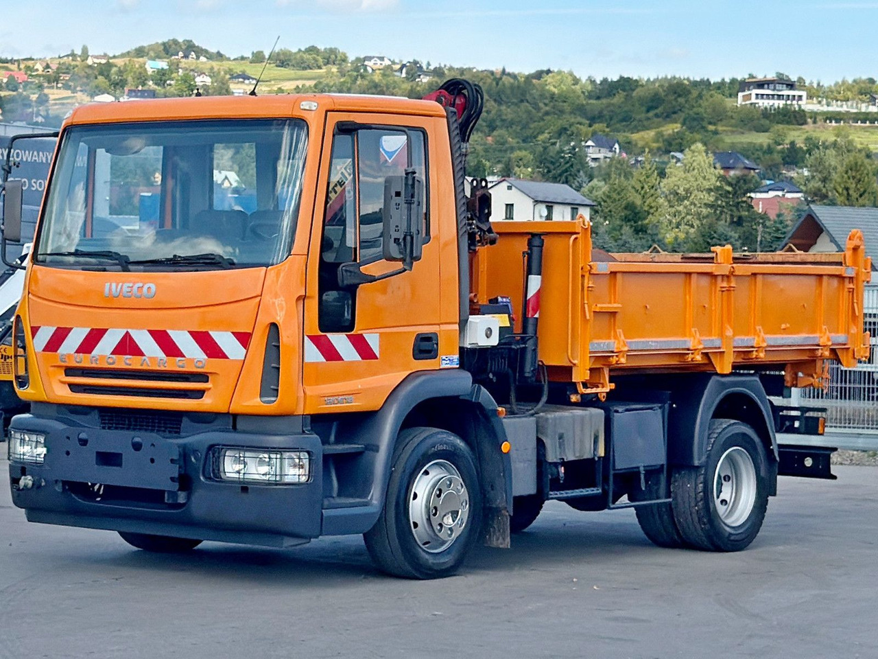 Iveco EUROCARGO 120E18 * HMF 403 K1 * TOPZUSTAND - Tovornjak z dvigalom, Tovornjak prekucnik: slika 4 Iveco EUROCARGO 120E18 * HMF 403 K1 * TOPZUSTAND - Tovornjak z dvigalom, Tovornjak prekucnik: slika 4