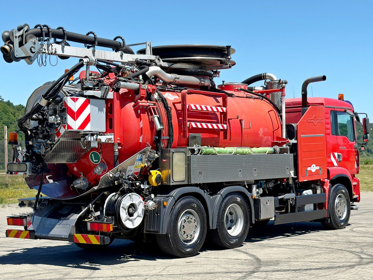 Vakuumski tovornjak MAN TGA 26.360 * Saug und Spülwagen/CAPPELLOTTO+FUNK: slika 6 Vakuumski tovornjak MAN TGA 26.360 * Saug und Spülwagen/CAPPELLOTTO+FUNK: slika 6