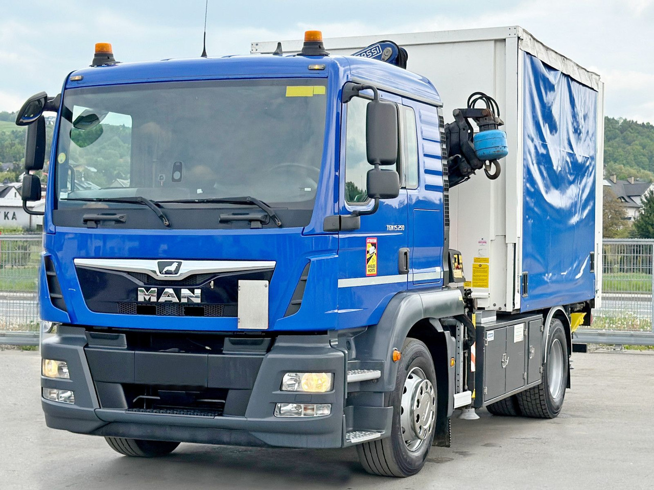 MAN TGM 15.250* FASSI F110A.0.23 * TOPZUSTAND - Tovornjak z dvigalom: slika 4 MAN TGM 15.250* FASSI F110A.0.23 * TOPZUSTAND - Tovornjak z dvigalom: slika 4