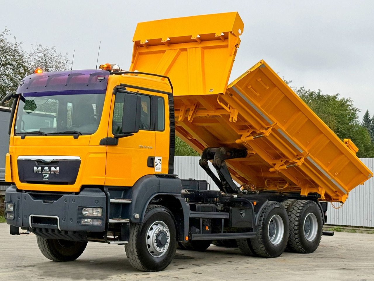 MAN TGS 26.440 * Kipper 5,20m+BORDMATIC * 6x6 * TOP - Tovornjak prekucnik, Tovornjak z dvigalom: slika 3 MAN TGS 26.440 * Kipper 5,20m+BORDMATIC * 6x6 * TOP - Tovornjak prekucnik, Tovornjak z dvigalom: slika 3