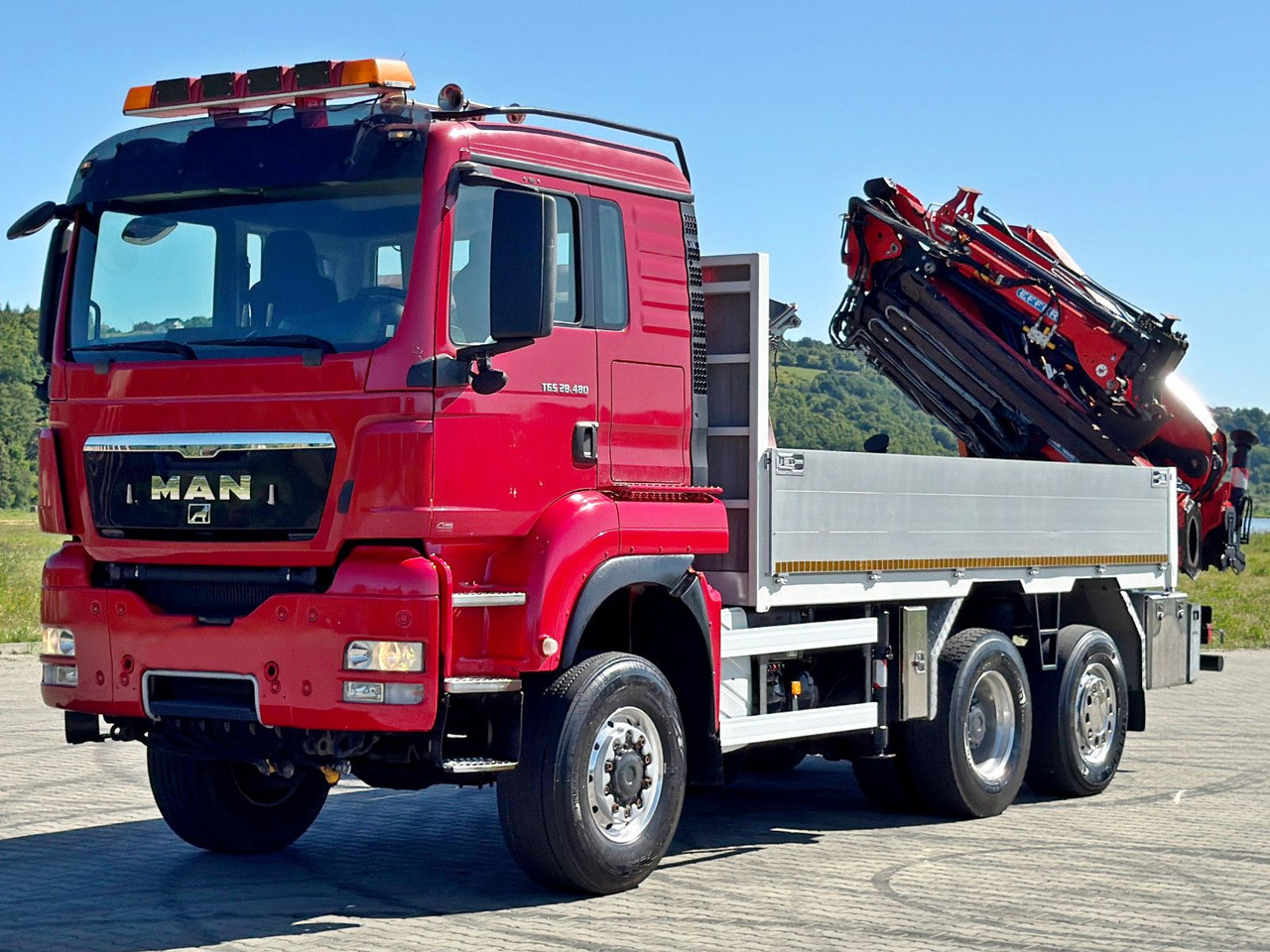 MAN TGS 28.480 * EFFER 255/5S + JIB 3S + FUNK * TOP - Tovornjak z dvigalom: slika 4 MAN TGS 28.480 * EFFER 255/5S + JIB 3S + FUNK * TOP - Tovornjak z dvigalom: slika 4